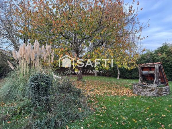 Toute de plain-pied !  Ses plus : studio indépendant , atelier & grange