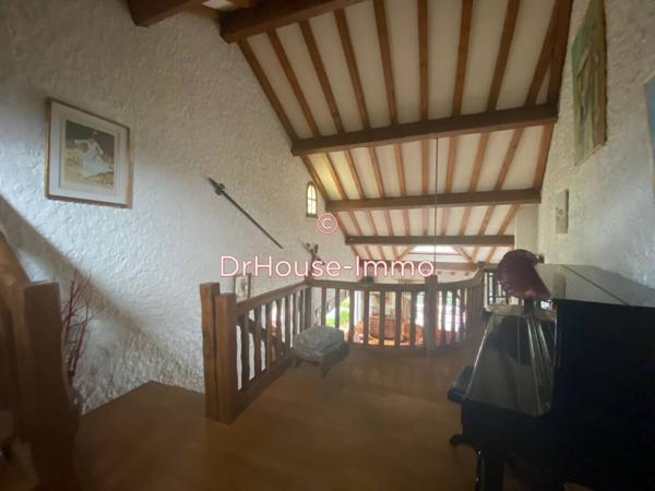 Maison à vendre 10 pièces de 250 m²