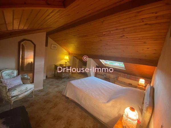 Maison à vendre 10 pièces de 250 m²