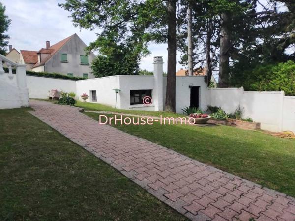 Maison à vendre 10 pièces de 250 m²