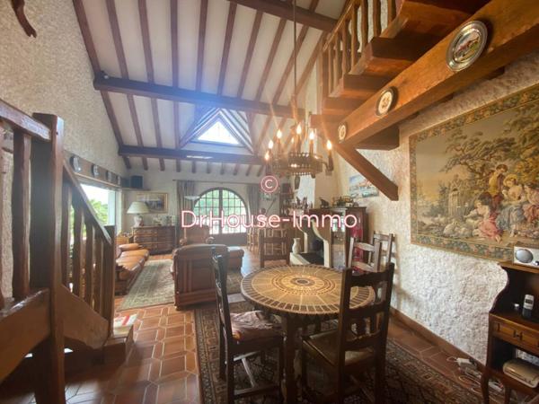 Maison à vendre 10 pièces de 250 m²