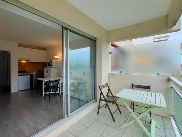 Appartement - studio 23 m2 - balcon terrasse