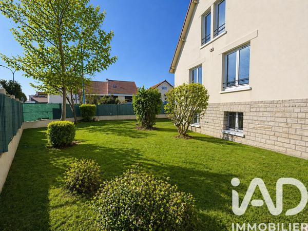 Maison à vendre 10 pièces 157,43 m² Choisy-le-Roi