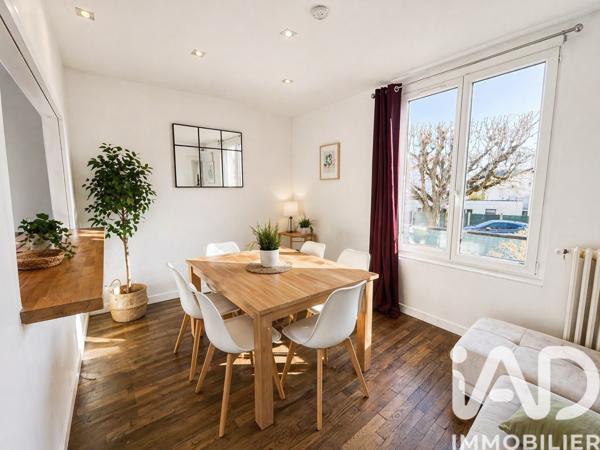 Maison à vendre 10 pièces 157,43 m² Choisy-le-Roi