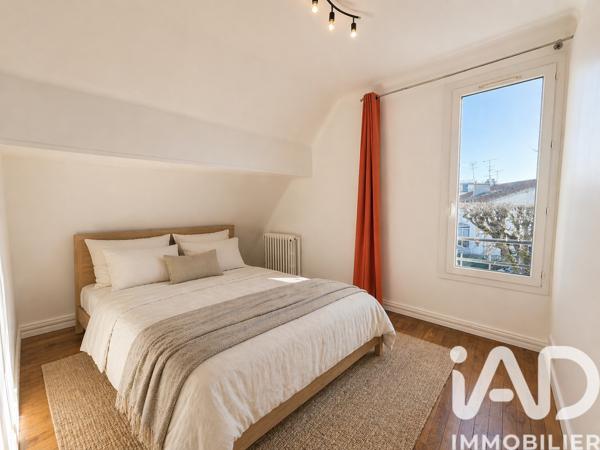 Maison à vendre 10 pièces 157,43 m² Choisy-le-Roi
