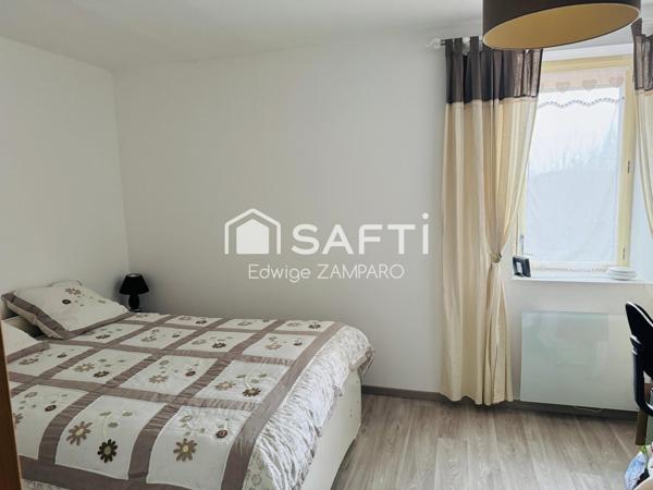 Grange toute rénovée - Atelier  & dépendances