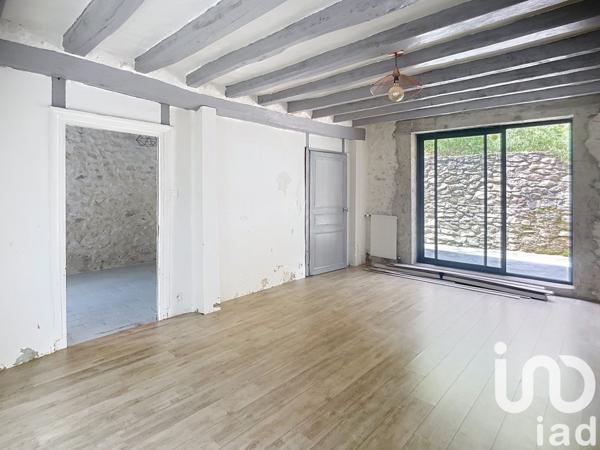 Longère 3 pièces de 65 m² à Veigné (37250)