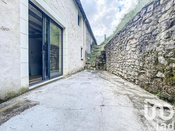 Longère 3 pièces de 65 m² à Veigné (37250)