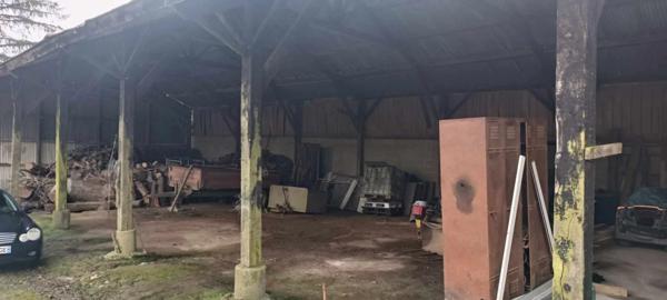Immobilier Séglien (56160) – Hangar 325m2 – 29 990 €