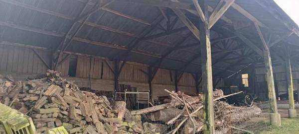 Immobilier Séglien (56160) – Hangar 325m2 – 29 990 €