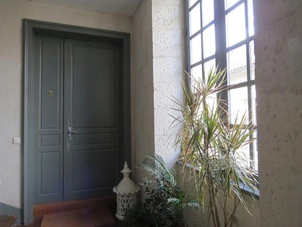 Beau T3 dans immeuble de caractère hyper centre