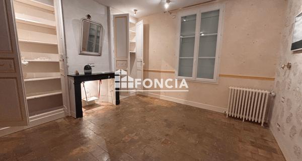 À vendre Maison 4 pièces 355 m² - Sainte-maure-de-touraine 37800