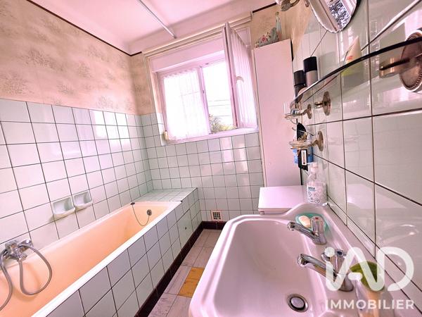 Maison à vendre 5 pièces 97 m² Audun-le-Roman