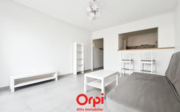 Appartement à vendre    2 pièces • 28,05 m2 Montluçon