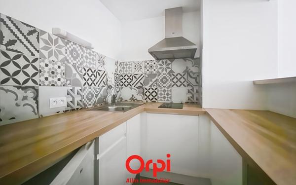 Appartement à vendre    2 pièces • 28,05 m2 Montluçon