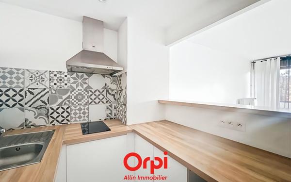 Appartement à vendre    2 pièces • 28,05 m2 Montluçon