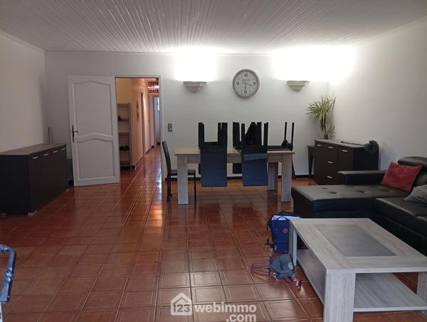 Villas 90 m² à Le Luc 83340