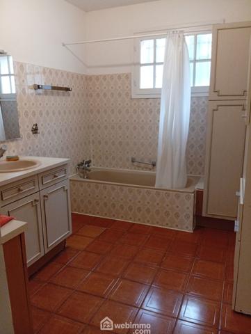 Villas 90 m² à Le Luc 83340