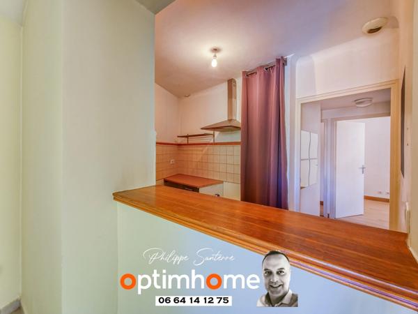 Maison de village avec grand garage Nîmes Saint Césaire