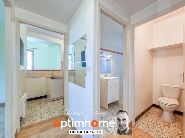 Maison de village avec grand garage Nîmes Saint Césaire