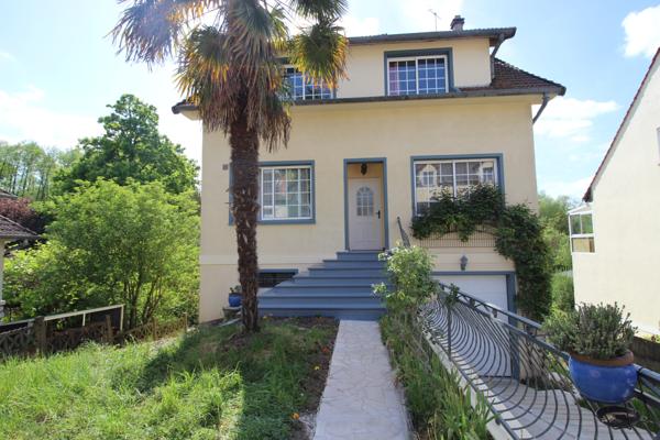 Varennes-Jarcy (91480) Maison familiale au calme, sans vis-à-vis, avec beau potentiel – Varennes-Jarcy