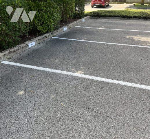 Vente d'un (ou de plusieurs) emplacement(s) de parking et/ou de Box fermé(s) dans le 8e