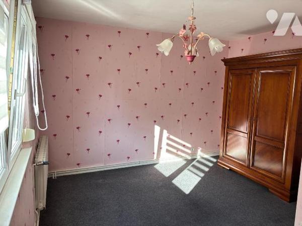 A VENDRE MAISON REMIREMONT VOSGES 88200 
MAISON individuelle début XXème, non mitoyenne, compr...