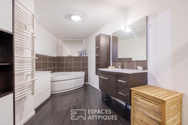 Maison fin XIXe au charme ancien et à l’agencement singulier