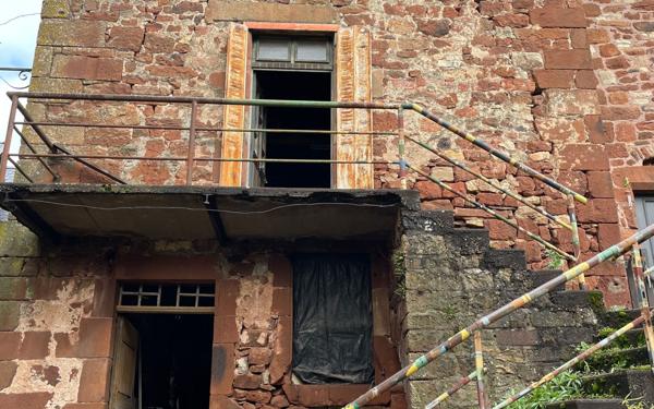 Maison à vendre    1 pièce •  Valady