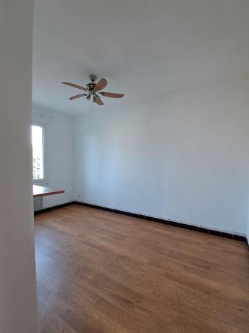 Appartement dessus de maison Manosque 4 pièce(s) 98 m2