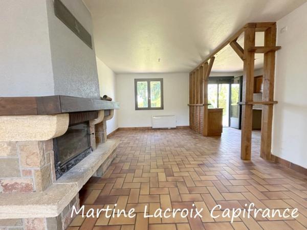 Dpt SARTHE (72), à vendre BONNÉTABLE - PAVILLON SUR SOUS-SOL P4 de 84 M² - Terrain de 703M²
