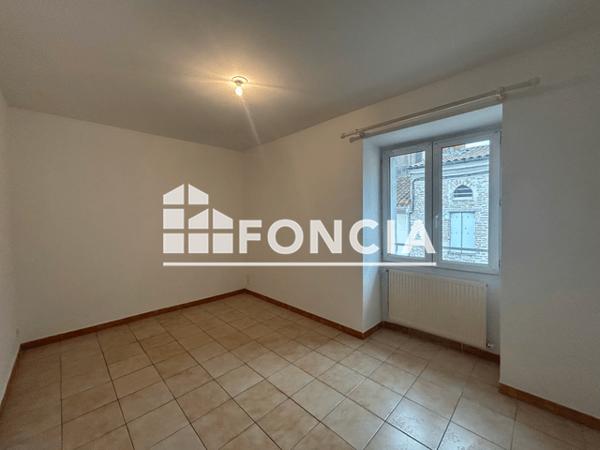 Location Appartement 2 pièces 53.84 m² - 15 RUE COSSE MANIERE 2eme droite Villeneuve Sur Lot 47300