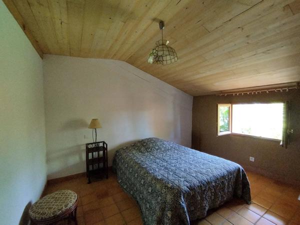 Deux maisons indépendantes, habitables immédiatement, 3 ha – Campagne de Molières (82)