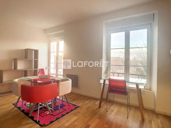 Location appartement près de NEUFCHATEAU - 1 pièce(s) - 31 m² - 360 €/mois