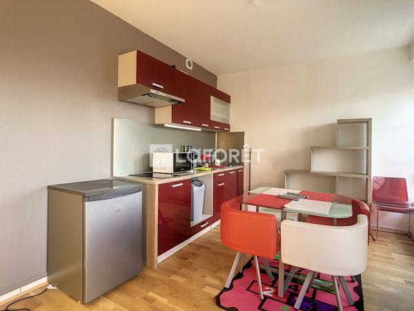 Location appartement près de NEUFCHATEAU - 1 pièce(s) - 31 m² - 360 €/mois
