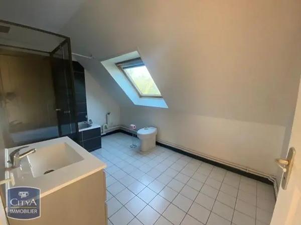 Maison à louer 4 pièces 85.02m² Arras (62000)
