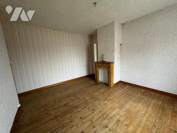 Une maison à usage d'habitation à rénover située au SAP EN AUGE rue du Commerce (142m²)