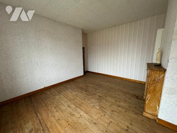 Une maison à usage d'habitation à rénover située au SAP EN AUGE rue du Commerce (142m²)