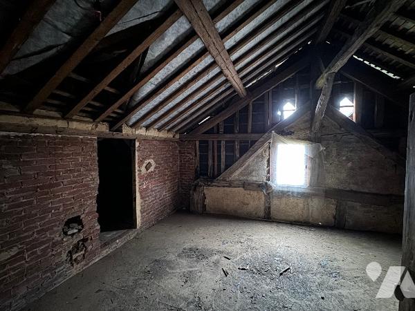 Une maison à usage d'habitation à rénover située au SAP EN AUGE rue du Commerce (142m²)