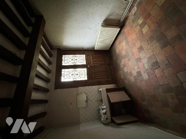 Une maison à usage d'habitation à rénover située au SAP EN AUGE rue du Commerce (142m²)