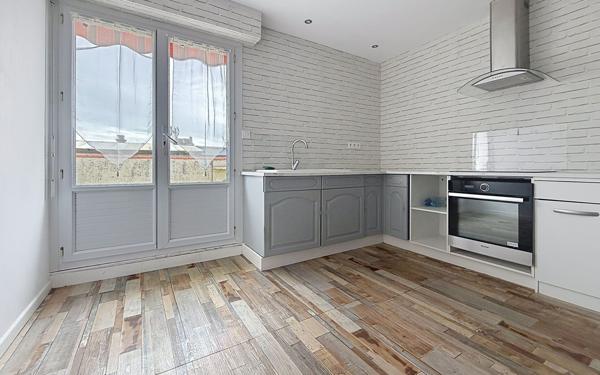 Maison à vendre    3 pièces •  La Rochelle