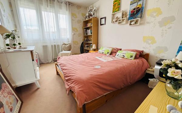 Appartement à vendre    4 pièces • 95 m2 Saint-Quentin