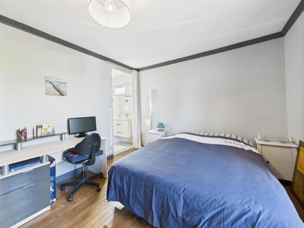 Grigny (91350) À Vendre – Maison de charme de 203 m² à Grigny Village