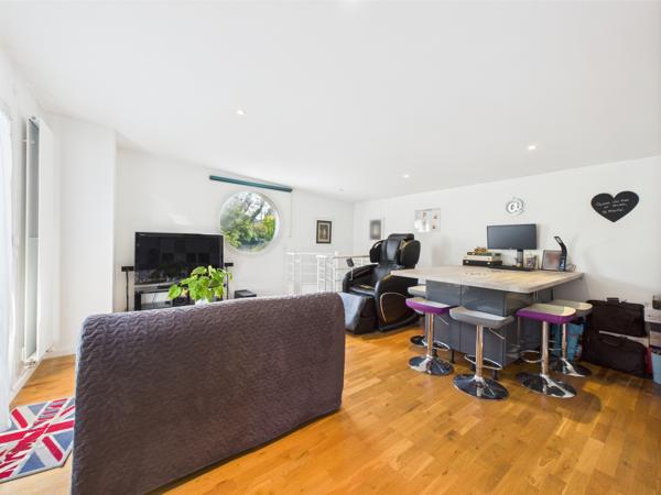 Grigny (91350) À Vendre – Maison de charme de 203 m² à Grigny Village