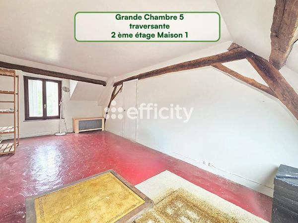 Maison
         11 pièces
        - 210 m² 359 000 € *