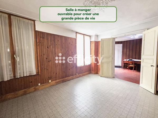 Maison
         11 pièces
        - 210 m² 359 000 € *