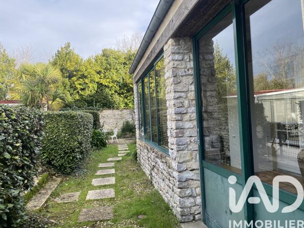 Maison à vendre 10 pièces 245 m² Le Château-d'Oléron