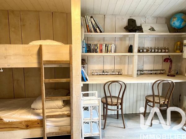 Maison à vendre 10 pièces 245 m² Le Château-d'Oléron