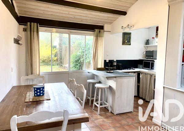 Maison à vendre 10 pièces 245 m² Le Château-d'Oléron