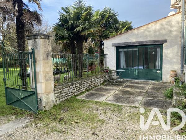 Maison à vendre 10 pièces 245 m² Le Château-d'Oléron